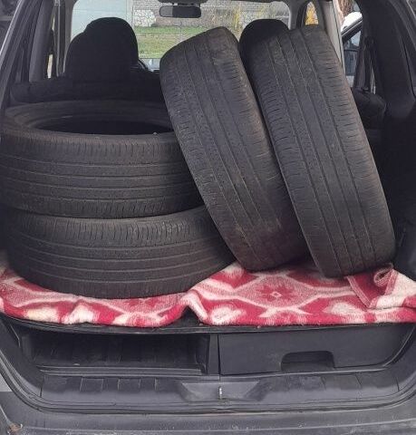 Серый Ниссан ИксТрейл, объемом двигателя 2 л и пробегом 195 тыс. км за 8300 $, фото 14 на Automoto.ua