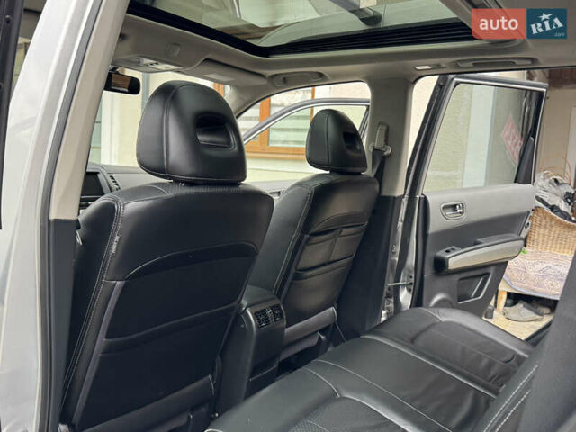 Сірий Ніссан ІксТрейл, об'ємом двигуна 2 л та пробігом 228 тис. км за 10250 $, фото 28 на Automoto.ua