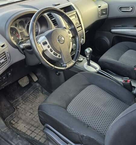 Серый Ниссан ИксТрейл, объемом двигателя 2 л и пробегом 172 тыс. км за 8500 $, фото 8 на Automoto.ua