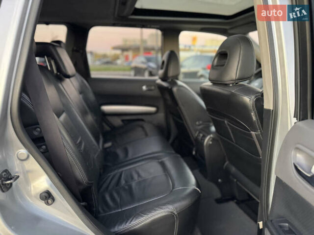 Серый Ниссан ИксТрейл, объемом двигателя 2.49 л и пробегом 260 тыс. км за 8499 $, фото 22 на Automoto.ua