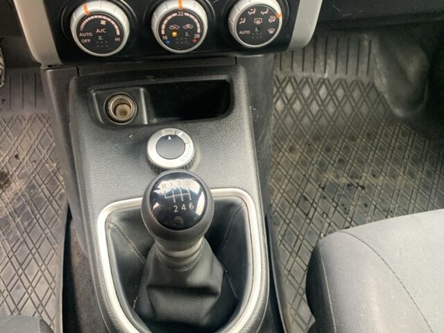 Серый Ниссан ИксТрейл, объемом двигателя 0 л и пробегом 350 тыс. км за 4600 $, фото 17 на Automoto.ua