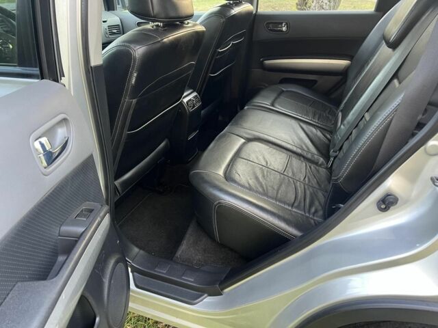 Серый Ниссан ИксТрейл, объемом двигателя 1.2 л и пробегом 260 тыс. км за 5800 $, фото 14 на Automoto.ua