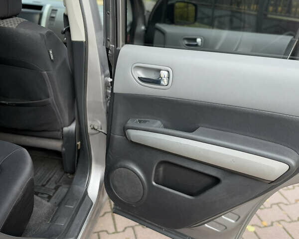 Ниссан ИксТрейл 2008 в Миргороде на Automoto.ua Серый Ниссан ИксТрейл, объемом двигателя 2 л и пробегом 29 тыс. км за 8900 $, фото 9 на Automoto.ua