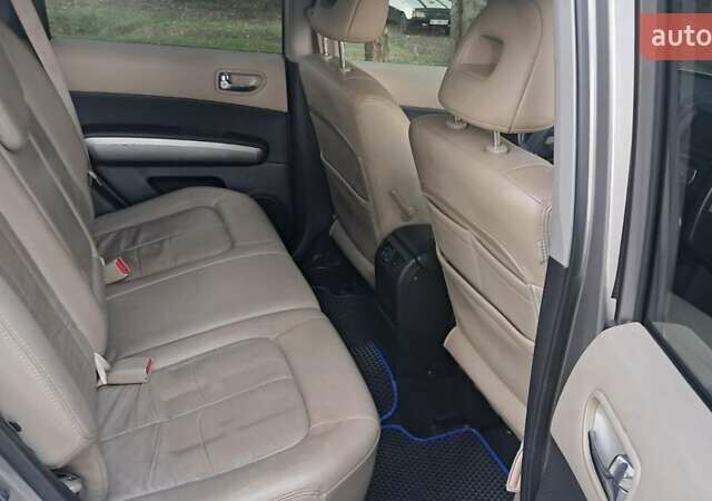 Ниссан ИксТрейл 2008 в Днепре (Днепропетровске) на Automoto.ua Серый Ниссан ИксТрейл, объемом двигателя 2.49 л и пробегом 290 тыс. км за 6500 $, фото 2 на Automoto.ua