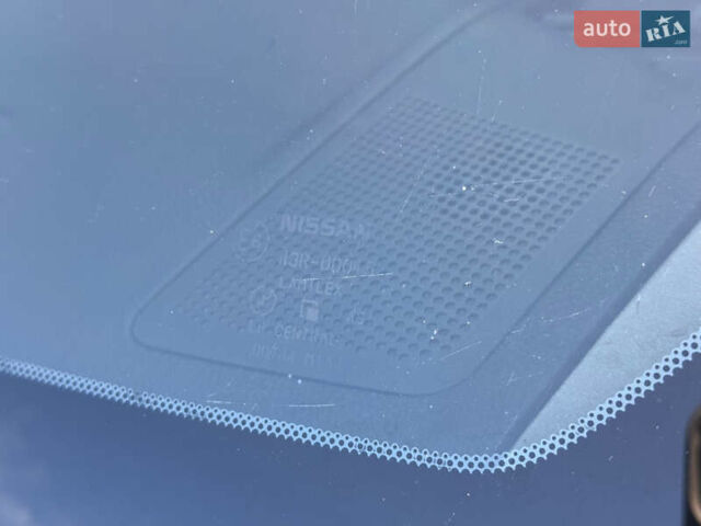 Серый Ниссан ИксТрейл, объемом двигателя 2 л и пробегом 199 тыс. км за 8800 $, фото 9 на Automoto.ua