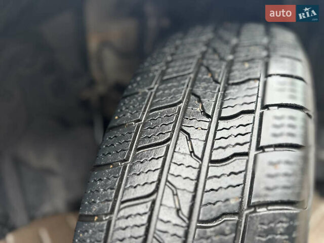 Сірий Ніссан ІксТрейл, об'ємом двигуна 2.49 л та пробігом 197 тис. км за 8300 $, фото 36 на Automoto.ua