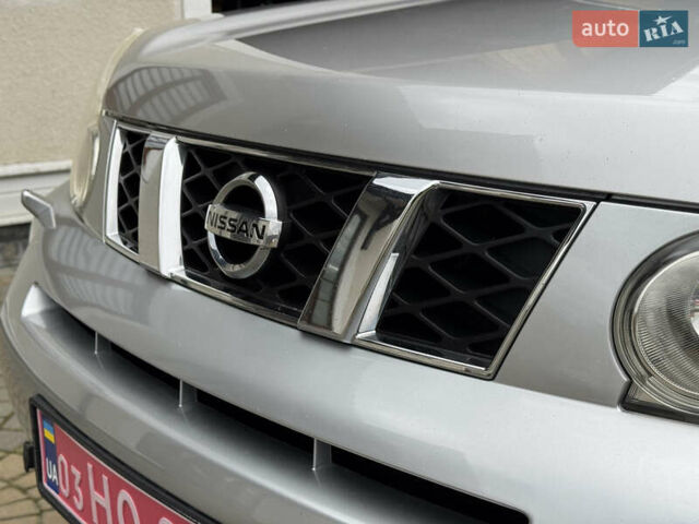Сірий Ніссан ІксТрейл, об'ємом двигуна 2 л та пробігом 228 тис. км за 10250 $, фото 41 на Automoto.ua