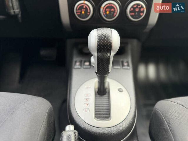 Серый Ниссан ИксТрейл, объемом двигателя 2 л и пробегом 240 тыс. км за 7600 $, фото 40 на Automoto.ua