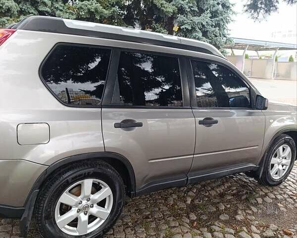 Ниссан ИксТрейл 2008 в Кропивницком (Кировограде) на Automoto.ua Серый Ниссан ИксТрейл, объемом двигателя 2 л и пробегом 245 тыс. км за 8200 $, фото 1 на Automoto.ua