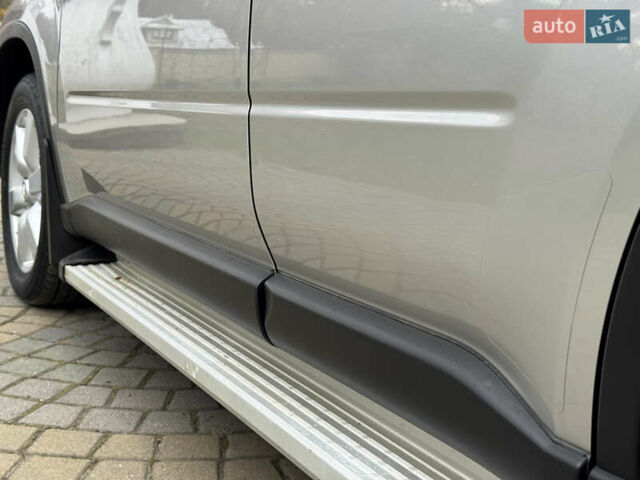 Сірий Ніссан ІксТрейл, об'ємом двигуна 2 л та пробігом 228 тис. км за 10250 $, фото 65 на Automoto.ua