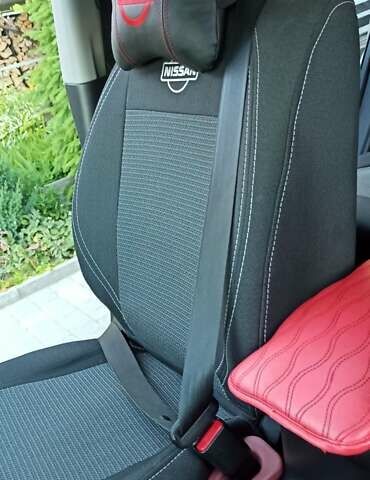 Серый Ниссан ИксТрейл, объемом двигателя 2 л и пробегом 220 тыс. км за 9800 $, фото 8 на Automoto.ua