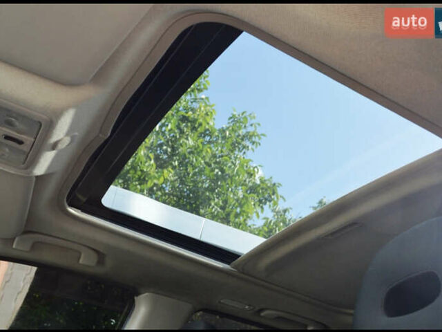 Серый Ниссан ИксТрейл, объемом двигателя 2 л и пробегом 180 тыс. км за 9500 $, фото 12 на Automoto.ua