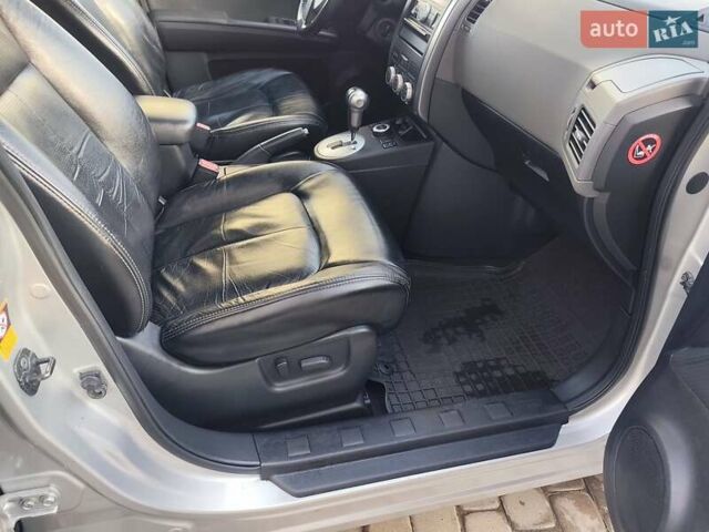 Сірий Ніссан ІксТрейл, об'ємом двигуна 2.5 л та пробігом 132 тис. км за 8900 $, фото 34 на Automoto.ua