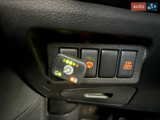 Серый Ниссан ИксТрейл, объемом двигателя 2.49 л и пробегом 260 тыс. км за 8499 $, фото 29 на Automoto.ua