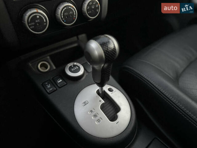 Серый Ниссан ИксТрейл, объемом двигателя 2.49 л и пробегом 260 тыс. км за 8499 $, фото 28 на Automoto.ua