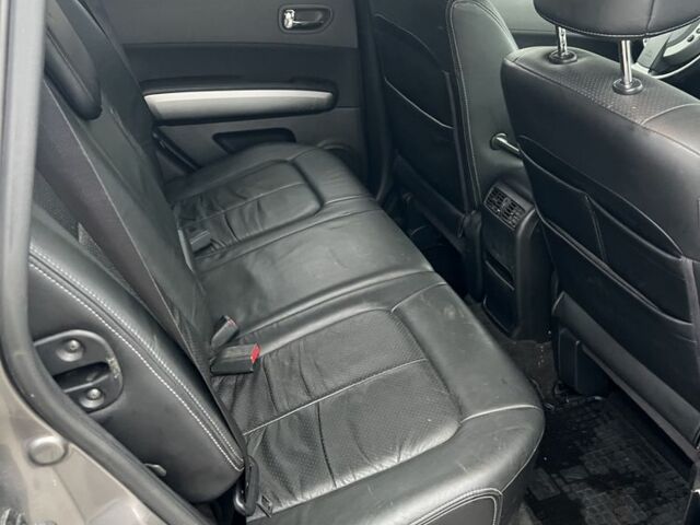 Сірий Ніссан ІксТрейл, об'ємом двигуна 2 л та пробігом 209 тис. км за 5200 $, фото 11 на Automoto.ua