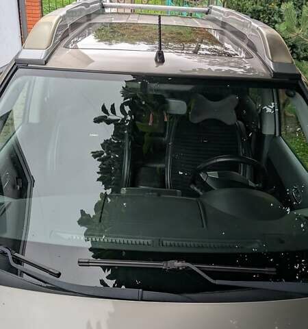 Серый Ниссан ИксТрейл, объемом двигателя 2 л и пробегом 158 тыс. км за 10500 $, фото 8 на Automoto.ua