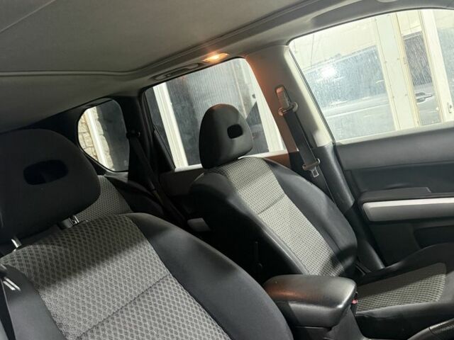 Сірий Ніссан ІксТрейл, об'ємом двигуна 2.5 л та пробігом 175 тис. км за 7600 $, фото 18 на Automoto.ua