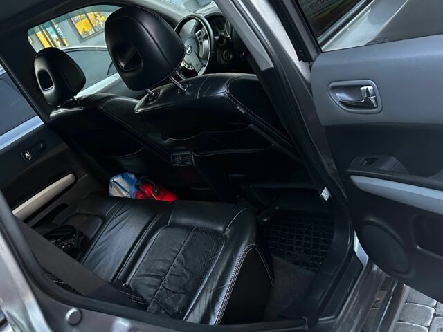 Сірий Ніссан ІксТрейл, об'ємом двигуна 2 л та пробігом 262 тис. км за 7999 $, фото 8 на Automoto.ua