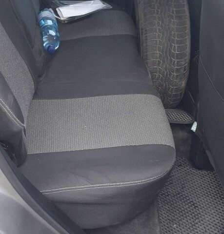 Серый Ниссан ИксТрейл, объемом двигателя 2 л и пробегом 195 тыс. км за 8300 $, фото 19 на Automoto.ua