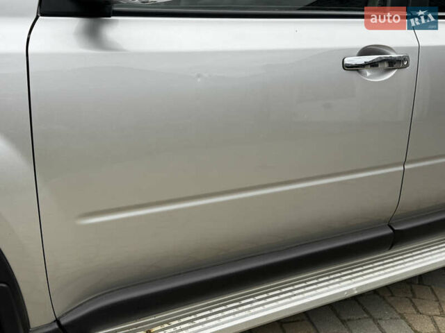 Сірий Ніссан ІксТрейл, об'ємом двигуна 2 л та пробігом 228 тис. км за 10250 $, фото 46 на Automoto.ua