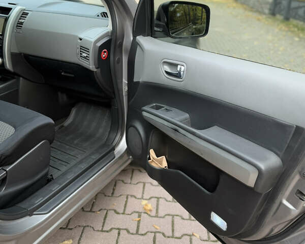 Ниссан ИксТрейл 2008 в Миргороде на Automoto.ua Серый Ниссан ИксТрейл, объемом двигателя 2 л и пробегом 29 тыс. км за 8900 $, фото 11 на Automoto.ua