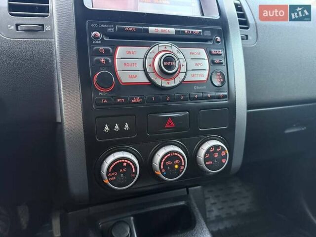 Серый Ниссан ИксТрейл, объемом двигателя 2.49 л и пробегом 327 тыс. км за 10890 $, фото 21 на Automoto.ua