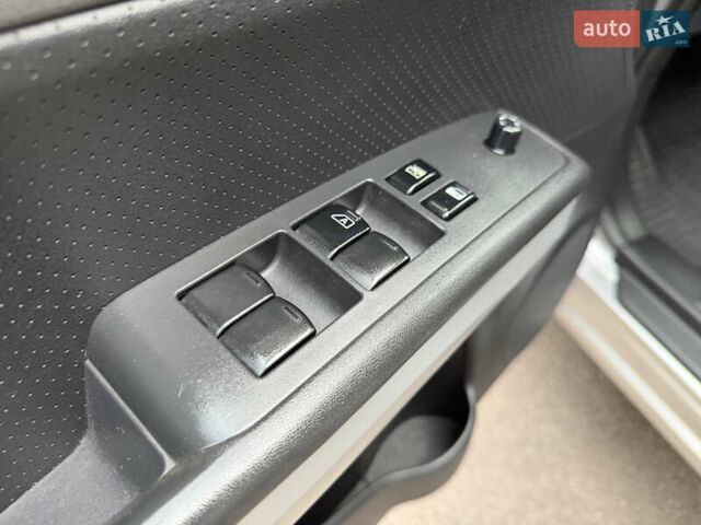 Серый Ниссан ИксТрейл, объемом двигателя 2 л и пробегом 240 тыс. км за 7600 $, фото 54 на Automoto.ua