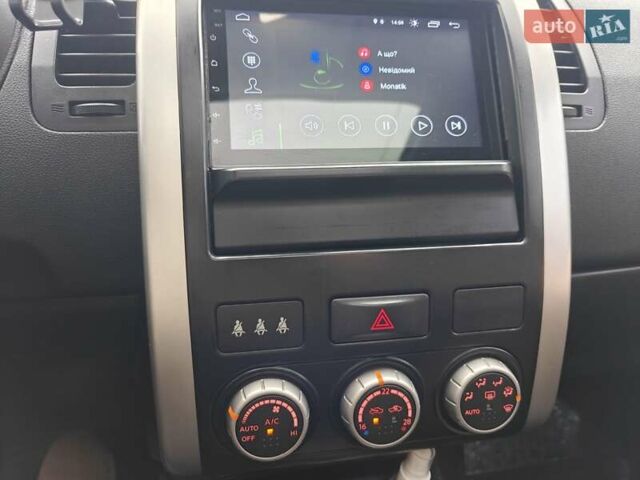 Серый Ниссан ИксТрейл, объемом двигателя 2 л и пробегом 179 тыс. км за 11500 $, фото 10 на Automoto.ua