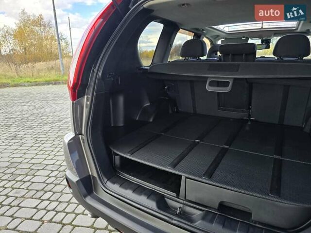 Ниссан ИксТрейл 2010 в Калуше на Automoto.ua Серый Ниссан ИксТрейл, объемом двигателя 2 л и пробегом 245 тыс. км за 11999 $, фото 49 на Automoto.ua