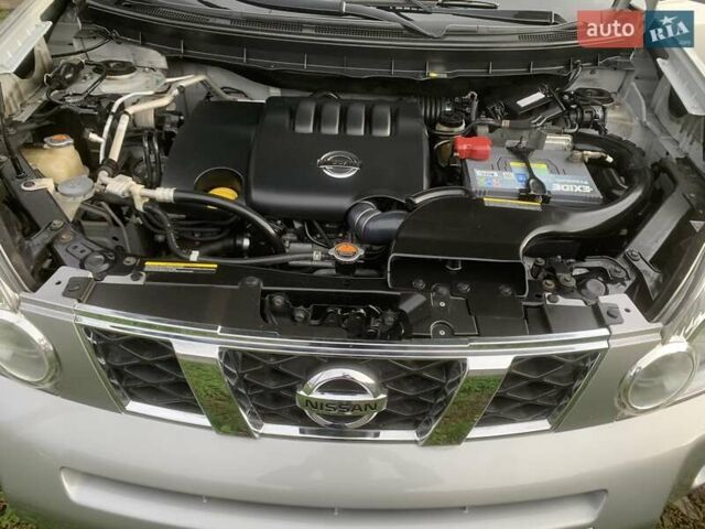 Ниссан ИксТрейл 2010 в Дубно на Automoto.ua Серый Ниссан ИксТрейл, объемом двигателя 2 л и пробегом 231 тыс. км за 12200 $, фото 19 на Automoto.ua