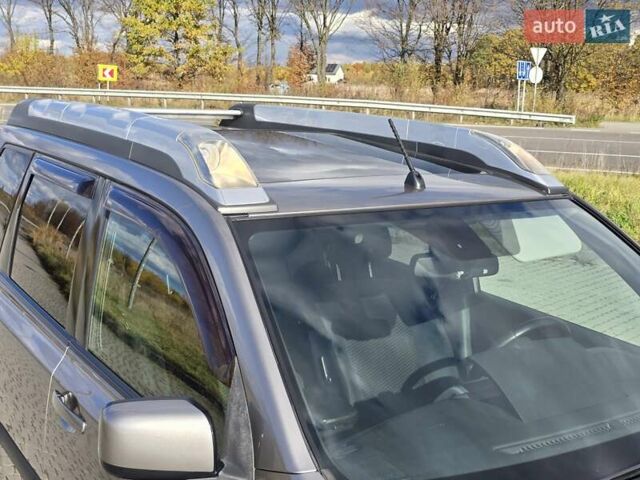 Ниссан ИксТрейл 2010 в Калуше на Automoto.ua Серый Ниссан ИксТрейл, объемом двигателя 2 л и пробегом 245 тыс. км за 11999 $, фото 10 на Automoto.ua