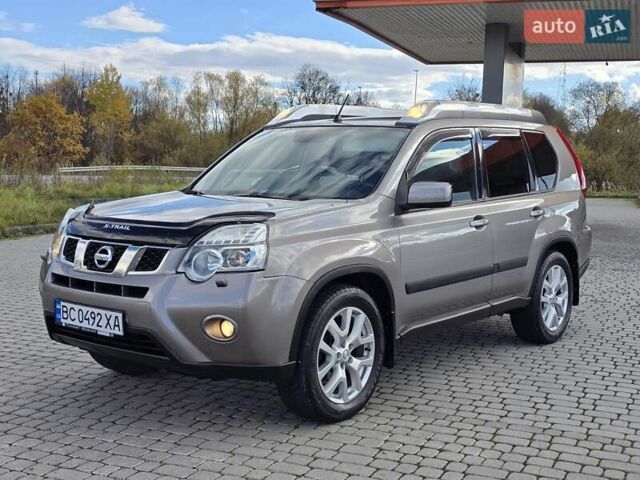 Ниссан ИксТрейл 2010 в Калуше на Automoto.ua Серый Ниссан ИксТрейл, объемом двигателя 2 л и пробегом 245 тыс. км за 11999 $, фото 57 на Automoto.ua