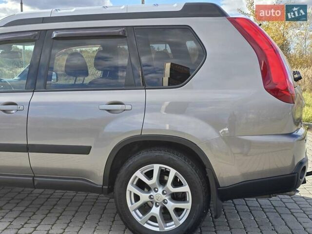 Ниссан ИксТрейл 2010 в Калуше на Automoto.ua Серый Ниссан ИксТрейл, объемом двигателя 2 л и пробегом 245 тыс. км за 11999 $, фото 20 на Automoto.ua