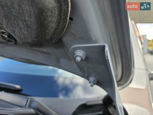 Ниссан ИксТрейл 2010 в Калуше на Automoto.ua Серый Ниссан ИксТрейл, объемом двигателя 2 л и пробегом 245 тыс. км за 11999 $, фото 55 на Automoto.ua