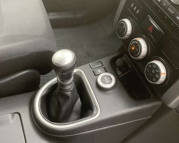 Ниссан ИксТрейл 2010 в Дубно на Automoto.ua Серый Ниссан ИксТрейл, объемом двигателя 2 л и пробегом 231 тыс. км за 12200 $, фото 9 на Automoto.ua