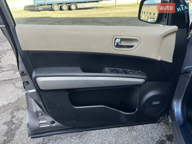 Серый Ниссан ИксТрейл, объемом двигателя 2 л и пробегом 269 тыс. км за 13399 $, фото 21 на Automoto.ua