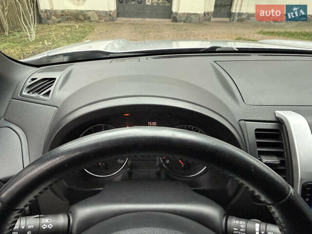 Серый Ниссан ИксТрейл, объемом двигателя 2.49 л и пробегом 199 тыс. км за 11700 $, фото 73 на Automoto.ua