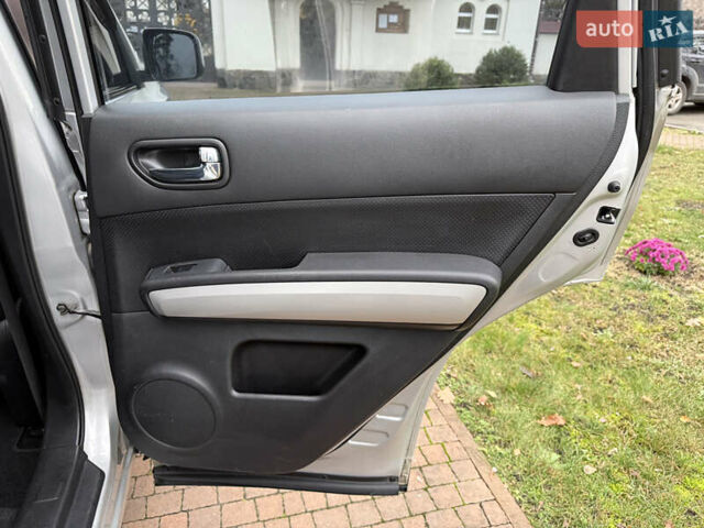 Серый Ниссан ИксТрейл, объемом двигателя 2.49 л и пробегом 199 тыс. км за 11700 $, фото 101 на Automoto.ua