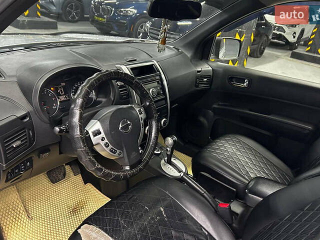 Серый Ниссан ИксТрейл, объемом двигателя 1.99 л и пробегом 222 тыс. км за 11300 $, фото 7 на Automoto.ua