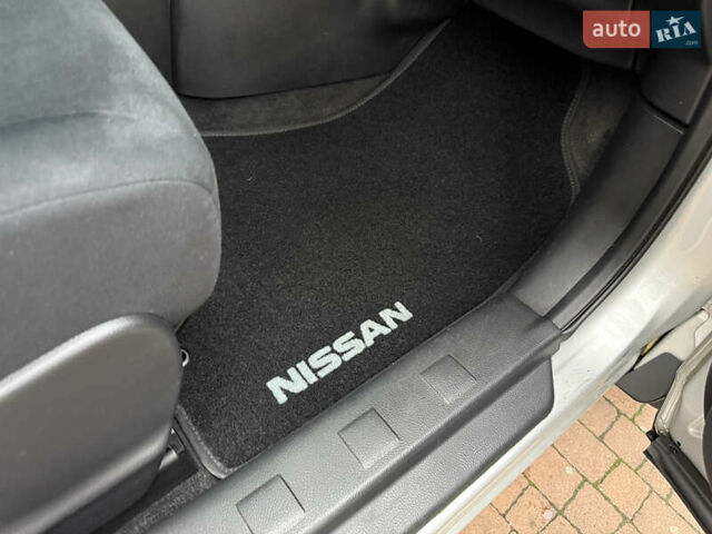 Серый Ниссан ИксТрейл, объемом двигателя 2.49 л и пробегом 199 тыс. км за 11700 $, фото 116 на Automoto.ua