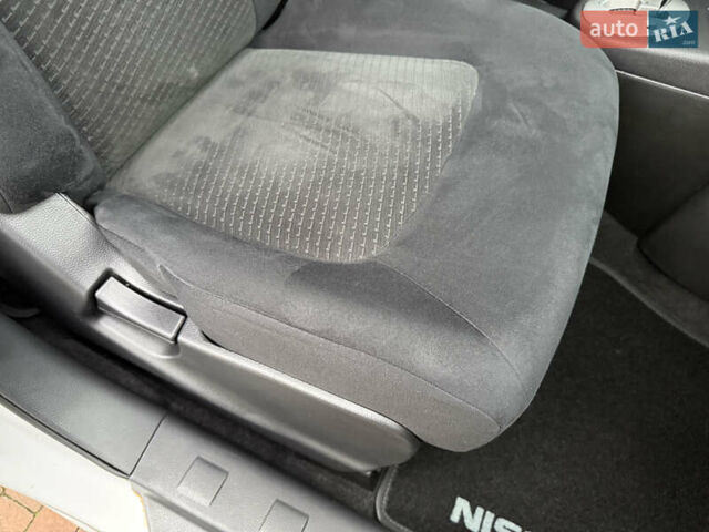 Серый Ниссан ИксТрейл, объемом двигателя 2.49 л и пробегом 199 тыс. км за 11700 $, фото 117 на Automoto.ua