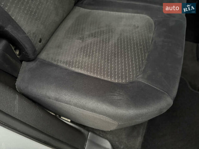 Серый Ниссан ИксТрейл, объемом двигателя 2.49 л и пробегом 199 тыс. км за 11700 $, фото 108 на Automoto.ua