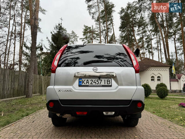 Серый Ниссан ИксТрейл, объемом двигателя 2.49 л и пробегом 199 тыс. км за 11700 $, фото 36 на Automoto.ua
