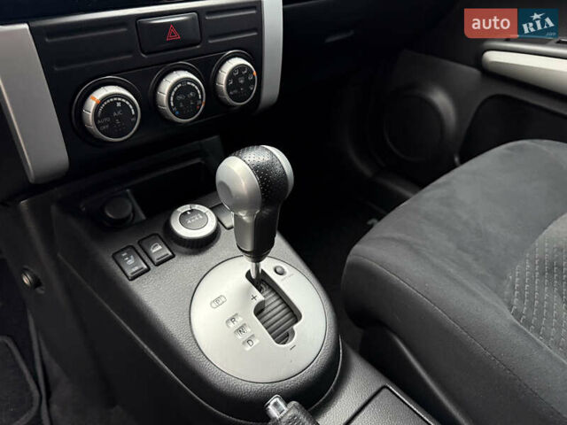 Серый Ниссан ИксТрейл, объемом двигателя 2.49 л и пробегом 199 тыс. км за 11700 $, фото 76 на Automoto.ua