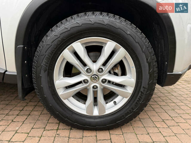 Серый Ниссан ИксТрейл, объемом двигателя 2.49 л и пробегом 199 тыс. км за 11700 $, фото 54 на Automoto.ua