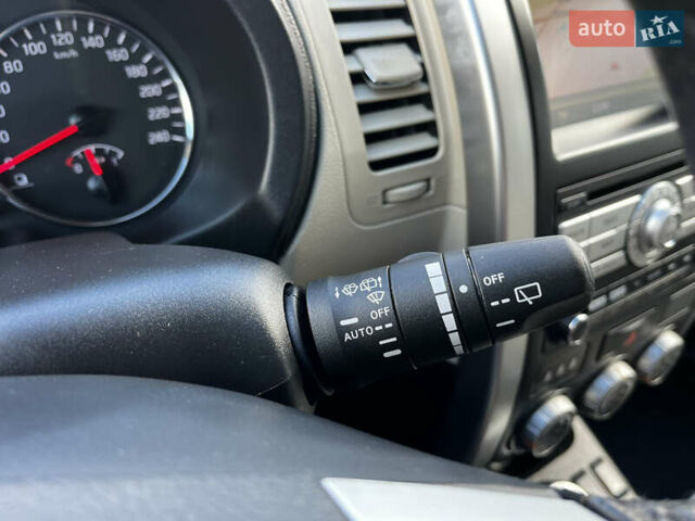 Серый Ниссан ИксТрейл, объемом двигателя 2 л и пробегом 269 тыс. км за 13499 $, фото 32 на Automoto.ua
