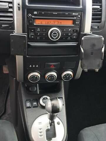 Сірий Ніссан ІксТрейл, об'ємом двигуна 2 л та пробігом 297 тис. км за 12350 $, фото 16 на Automoto.ua