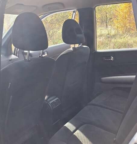 Сірий Ніссан ІксТрейл, об'ємом двигуна 2 л та пробігом 297 тис. км за 12350 $, фото 13 на Automoto.ua