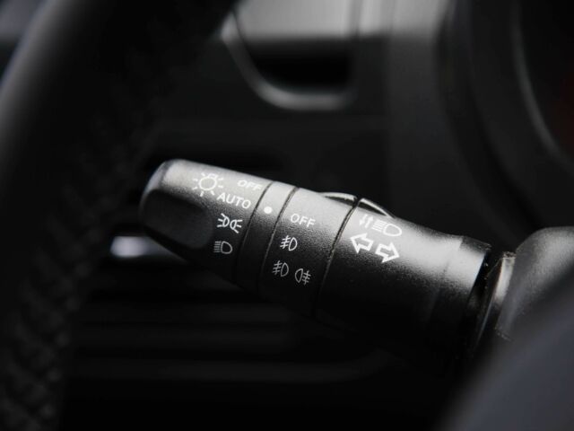 Серый Ниссан ИксТрейл, объемом двигателя 2 л и пробегом 193 тыс. км за 1950 $, фото 20 на Automoto.ua